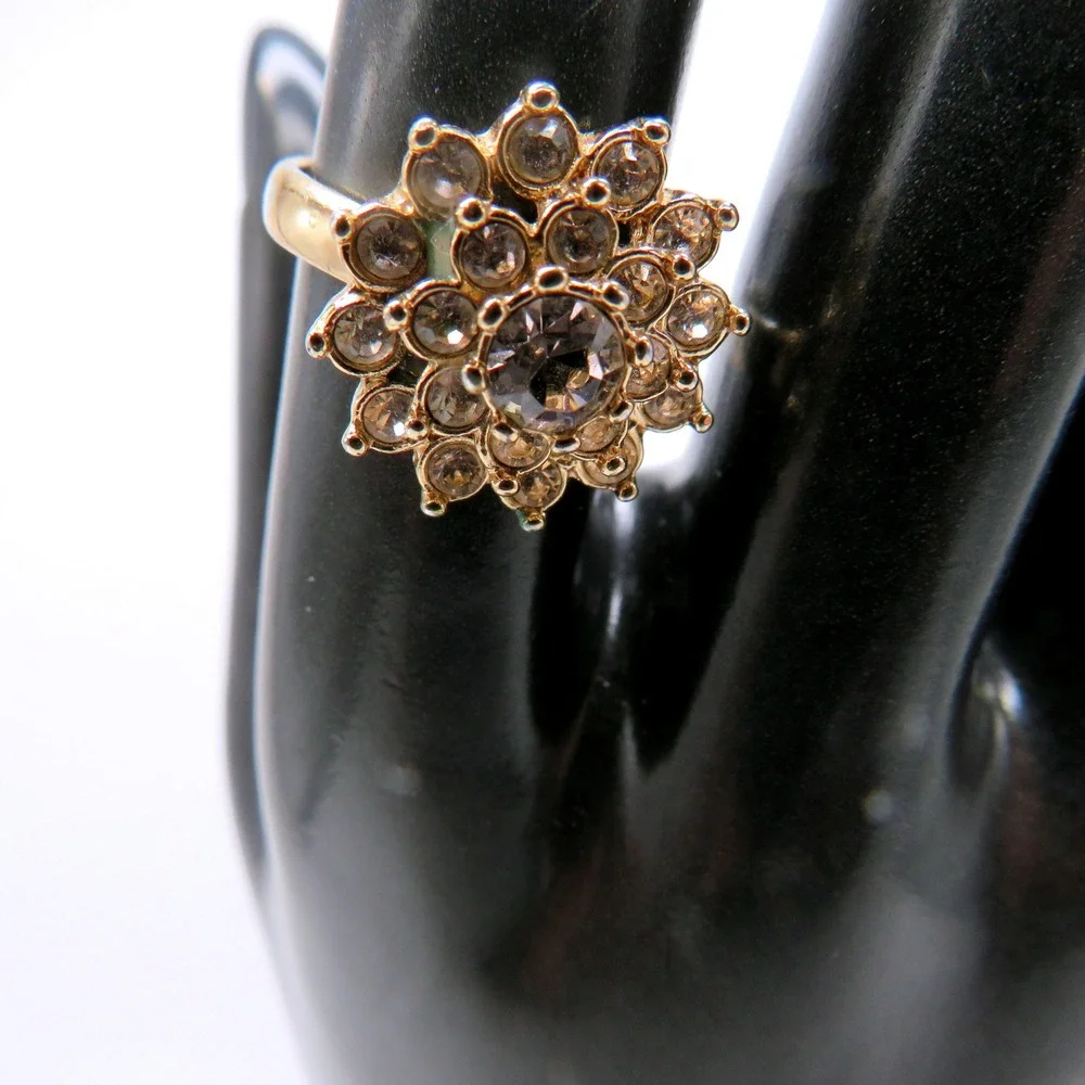 Vintage Gold Tone Smoky Champagne Rhinestone Sunburst Floral Cocktail Ring 7.5